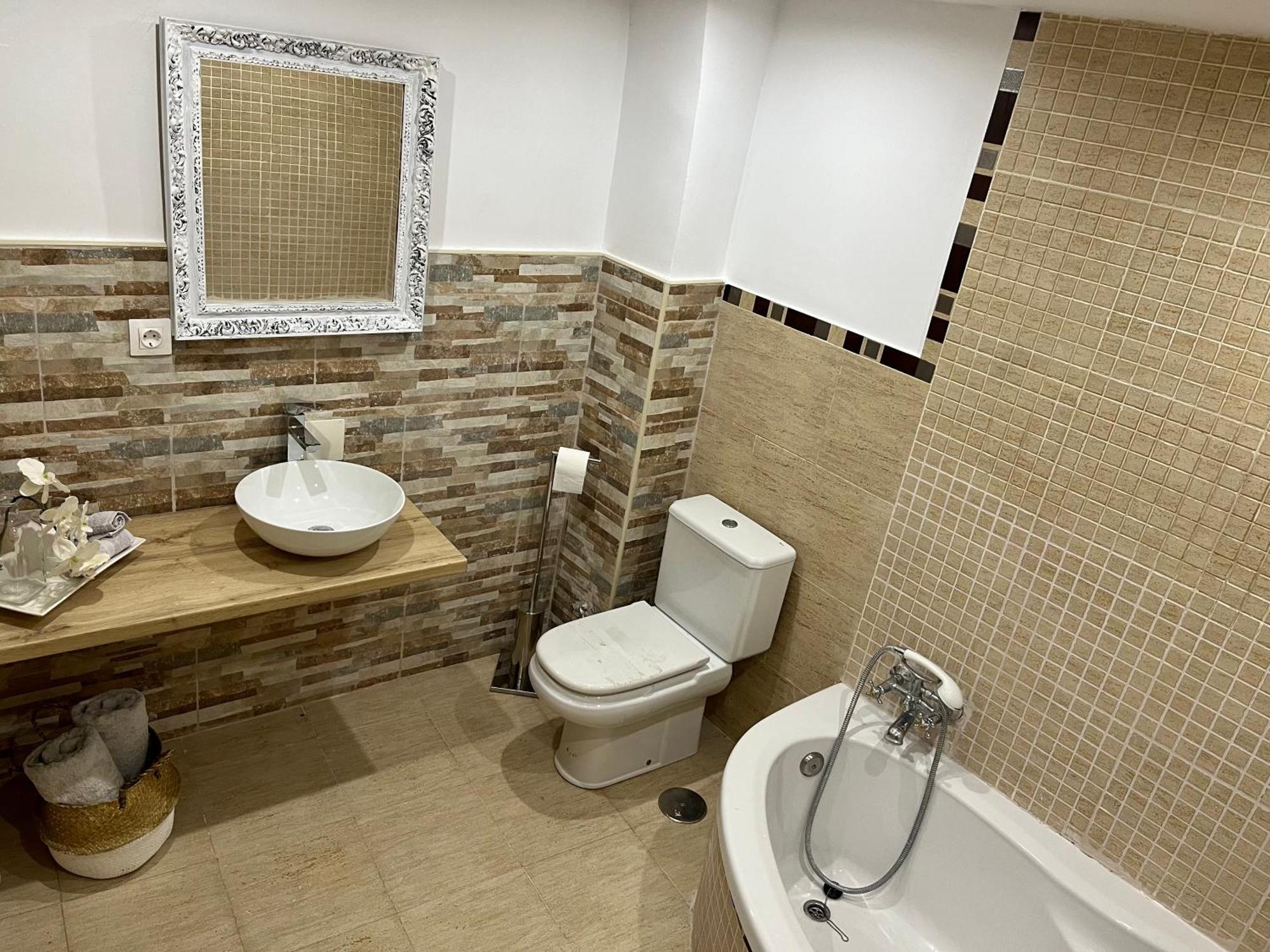 Torres De La Catedral Apartment Jaen Exterior photo